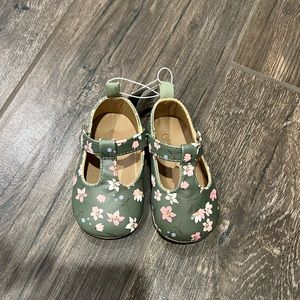 Old Navy Floral Mary Janes